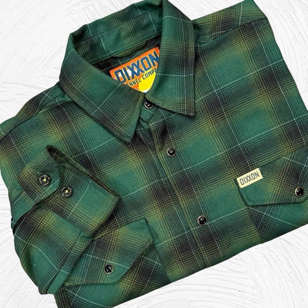 DIXXON Men's Torrey Flannel Pearl Snap Long Sleeve Size L Green Plaid